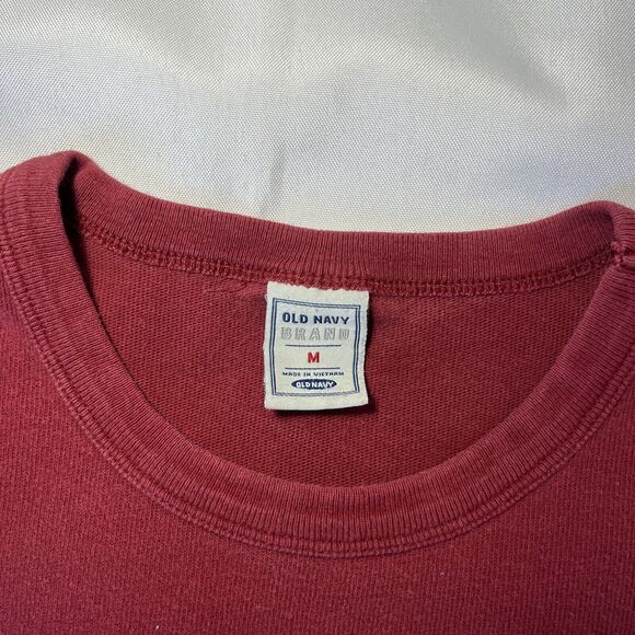 Vtg Old Navy Men Crewneck Sweatshirt Y2K Size M Spell Out Logo Red 2004 **FLAW** - Picture 4 of 9